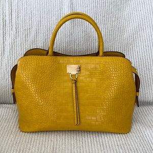 Kate Landry purse handbag/ shoulder bag